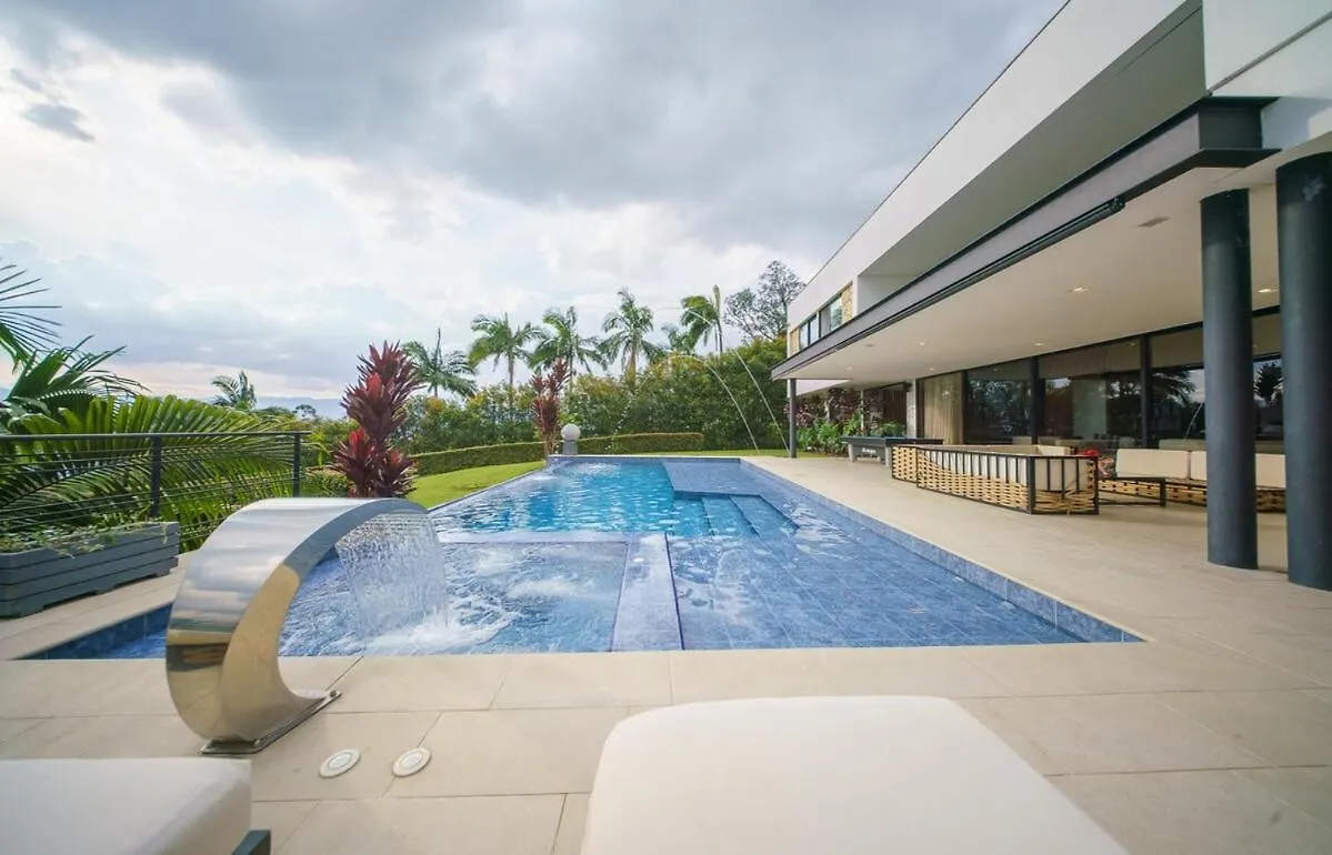 Luxury Mansion 8 Bed, Heated Pool, Jacuzzi & Gym Vila Medellín 0*,