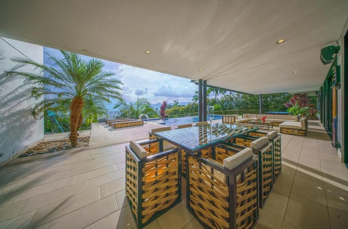 Luxury Mansion 8 Bed, Heated Pool, Jacuzzi & Gym Vila Medellín Colômbia